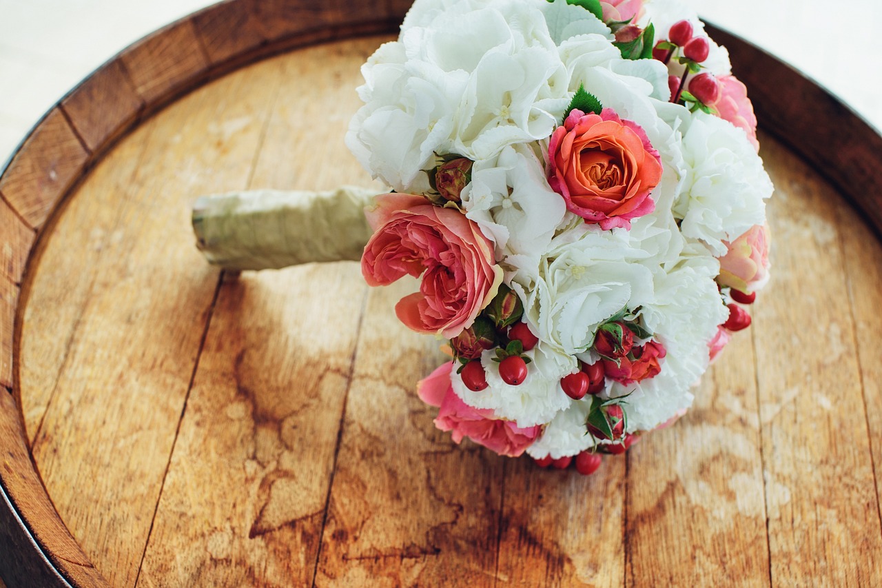 wedding, nature, bouquet-2700495.jpg